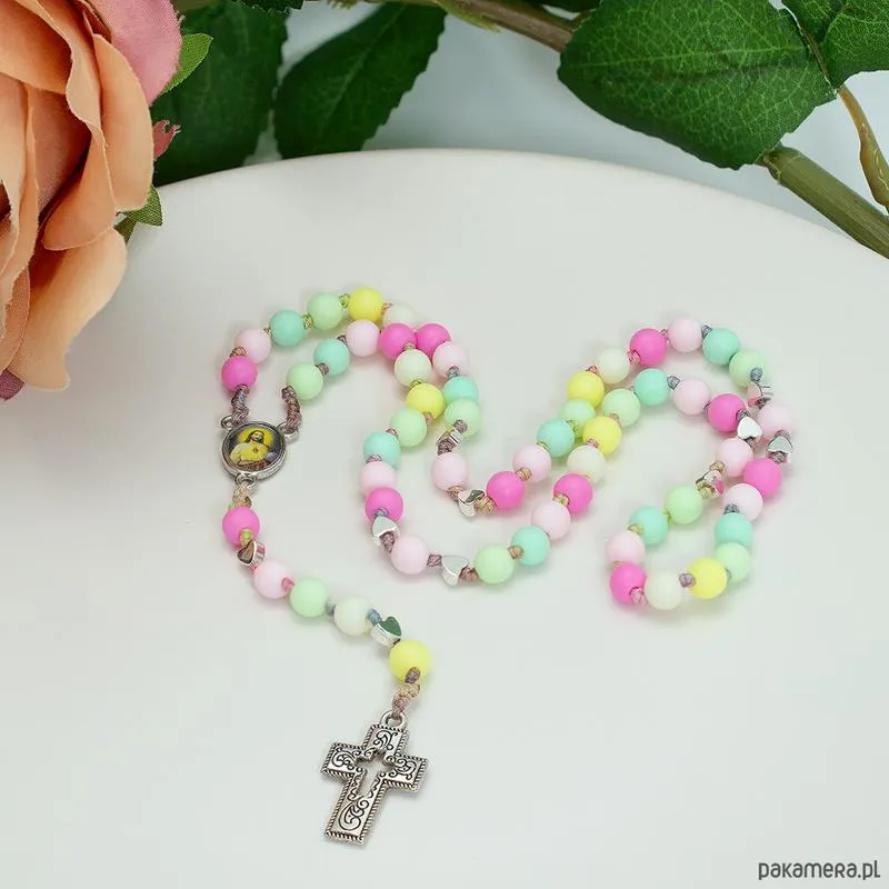 Jak odmawiać cząstkę różańca świętego? Praktyczne porady i wskazówki