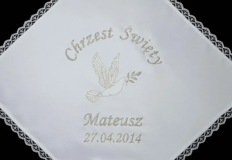 Jakie są inne nazwy chusty do chrztu?