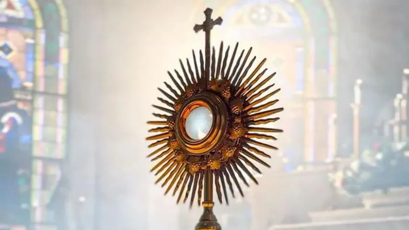Jakie są modlitwy przed najświętszym sakramentem?