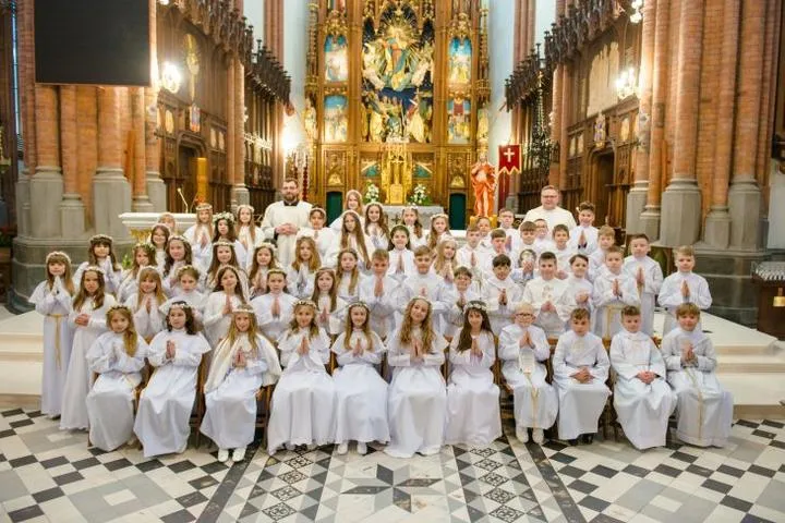 Modlitwy dla dzieci przed Komunią