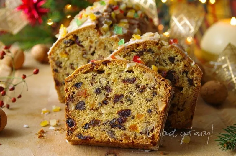 Składniki na świąteczny keks